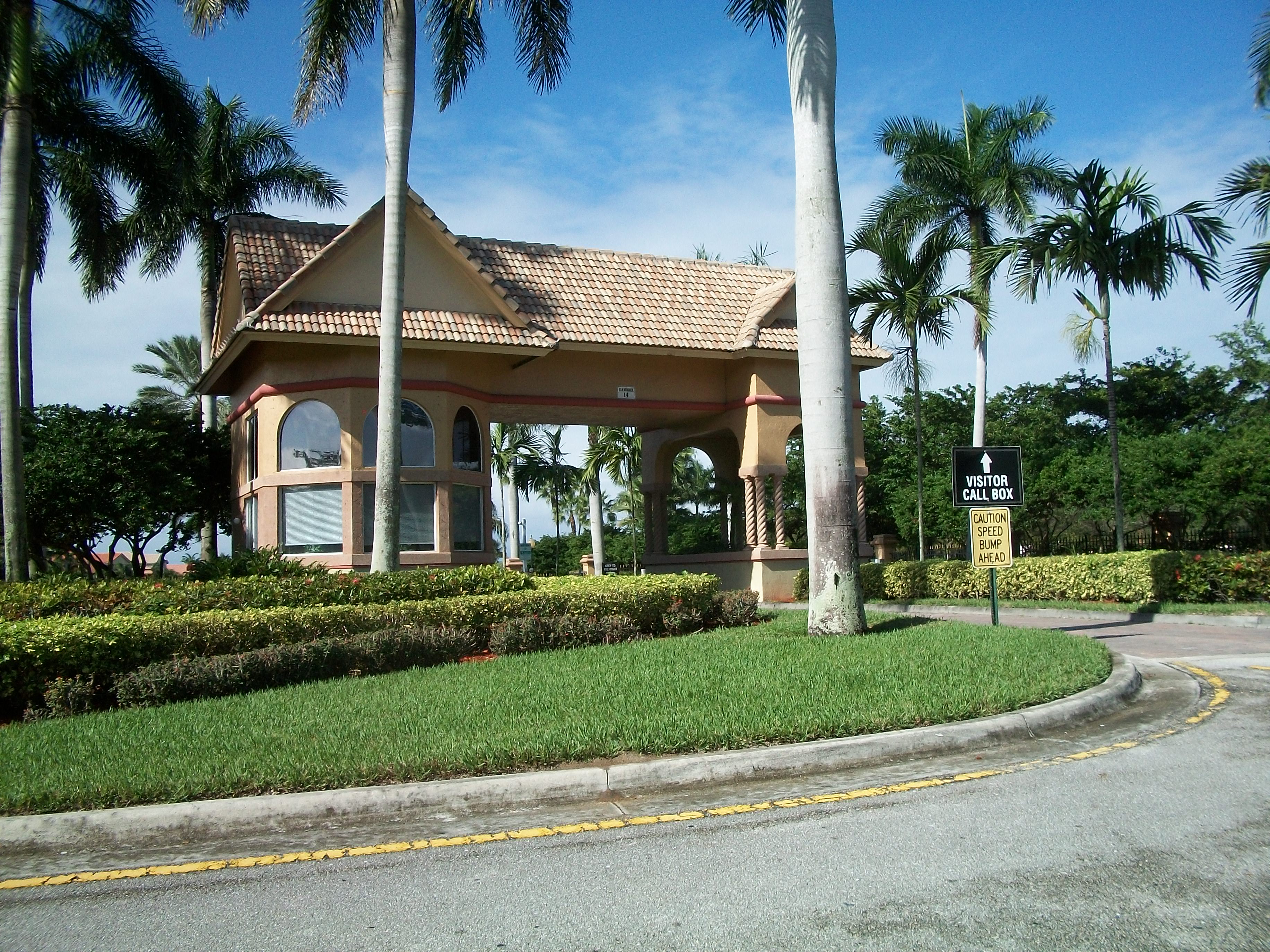 Bella Terra foreclosures in Royal Palm Beach