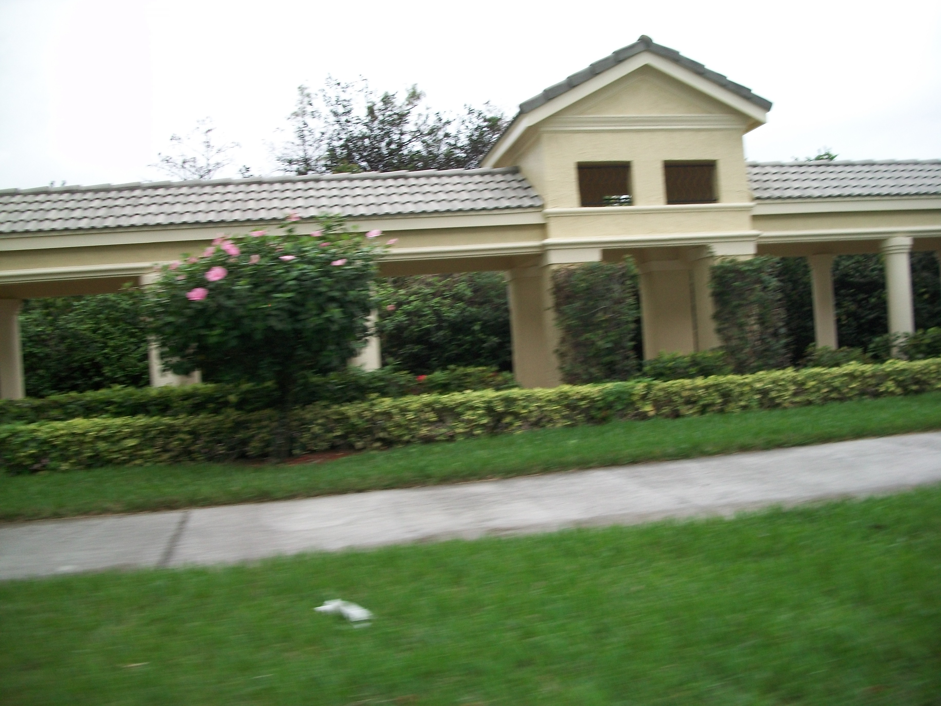 Madison Green foreclosures in Royal Palm Beach