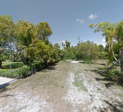 122 Lawrence Rd, Boynton Beach, FL 33436