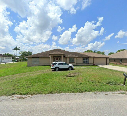 140 Ne 7th St, Belle Glade, FL 33430