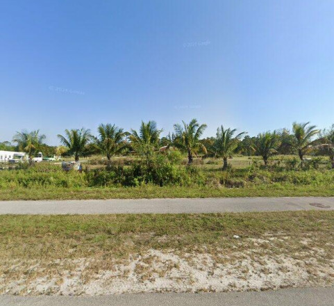 15550 Okeechobee Blvd, Loxahatchee, FL 33470