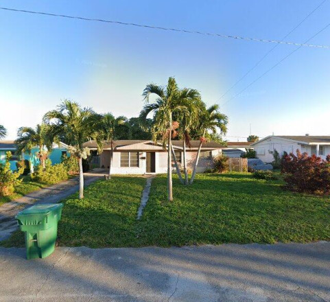 1610 W 36th St, Riviera Beach, FL 33404