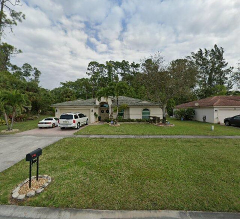 205 Park Rd N, Royal Palm Beach, FL 33411