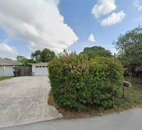 349 Ne 31st St, Boca Raton, FL 33431