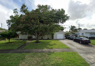 556 E Redwood Dr, Lake Park, FL 33403