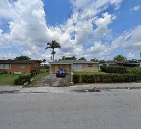 556 Sw 10th St, Belle Glade, FL 33430