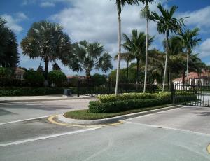 Hamilton Bay foreclosures in West Palm Beach