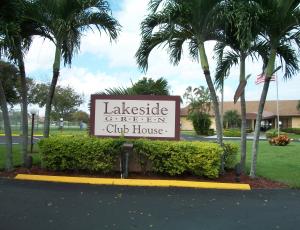 Lakeside Green foreclosures in West Palm Beach