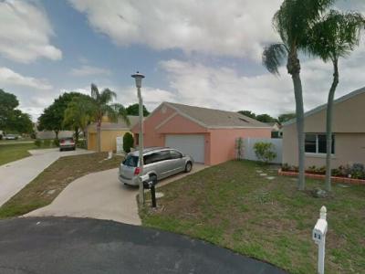 10 Compton Way, Boynton Beach, FL 33426