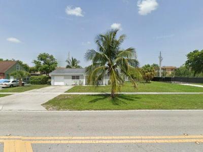 100 Village Green Cir E 318, Lake Worth, FL 33461