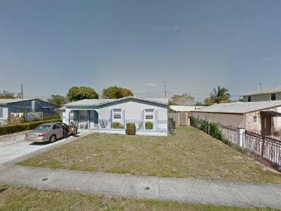 1098 West 27th Street, Riviera Beach, FL 33404