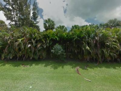 111 Palm Beach Plantation Boulevard, Royal Palm Beach, FL 33411