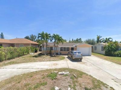 124 Sw 12th Avenue, Boynton Beach, FL 33435