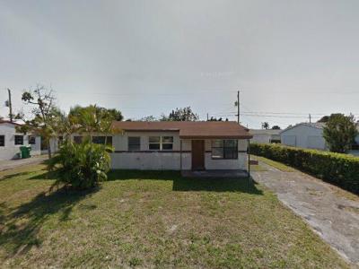 1251 W 26th Ct, Riviera Beach, FL 33404