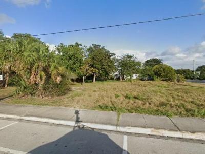 12720 Us Highway 441 N, Canal Point, FL 33438