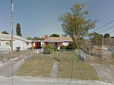 140 West 14th Street, Riviera Beach, FL 33404