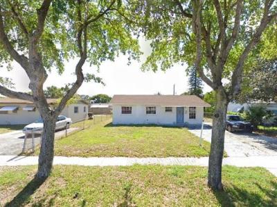 1448 8th Street, West Palm Beach, FL 33401