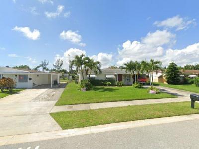 1621 W 12th Ct, Riviera Beach, FL 33404