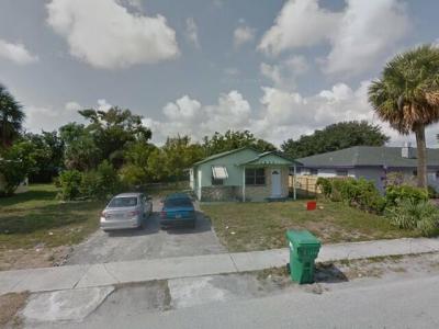 1655 West 15th Street, Riviera Beach, FL 33404