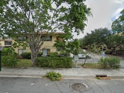 1740 2nd Ave N 205, Lake Worth, FL 33460