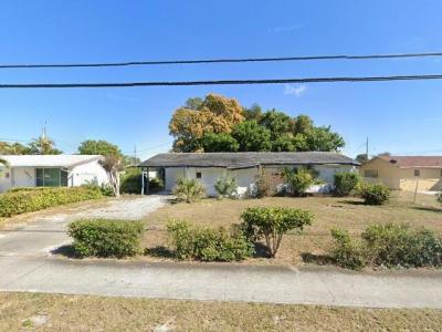 2016 Avenue S, Riviera Beach, FL 33404