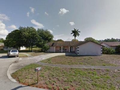 2123 Pinehurst Drive, West Palm Beach, FL 33407