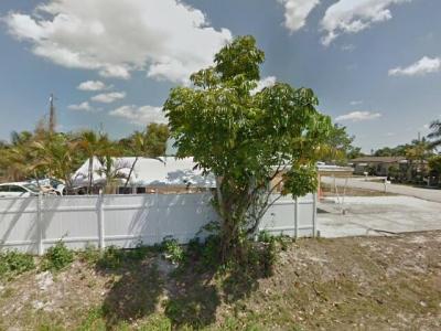 2137 Wellington Road, West Palm Beach, FL 33409