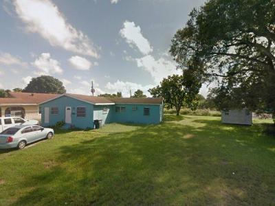 217 Nw 12th Dr, Belle Glade, FL 33430