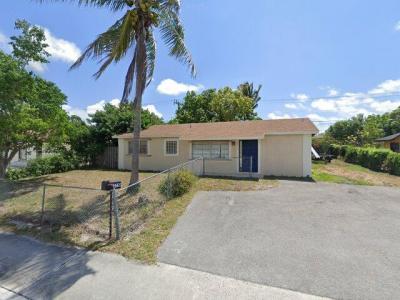 2730 N Seacrest Blvd, Boynton Beach, FL 33435