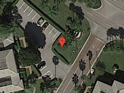 29 Stratford Lane, Boynton Beach, FL 33436