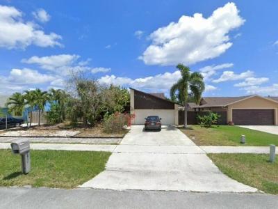 2925 Cormorant Road, Delray Beach, FL 33444