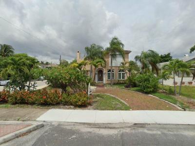 331 S Palmway, Lake Worth, FL 33460