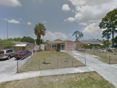 404 Broward Avenue, Greenacres, FL 33463