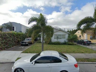 410 El Vedado, West Palm Beach, FL 33405