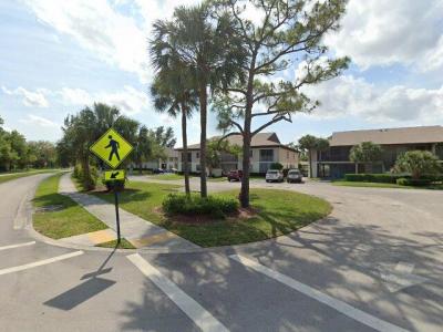 4225 S 57th Ave F, Greenacres, FL 33463