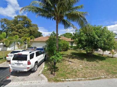 4318 Gulfstream Rd, Lake Worth, FL 33461