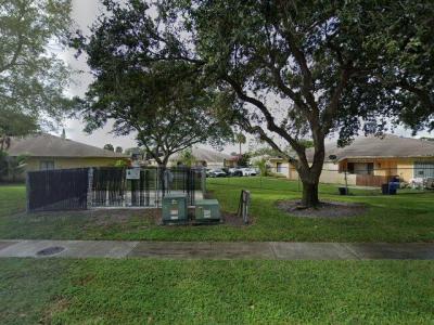 4680 Cherry Rd, West Palm Beach, FL 33409