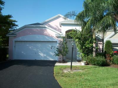 49 Gull Way, Boynton Beach, FL 33436