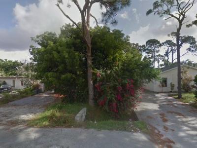 4911 Carver Street, Lake Worth, FL 33463