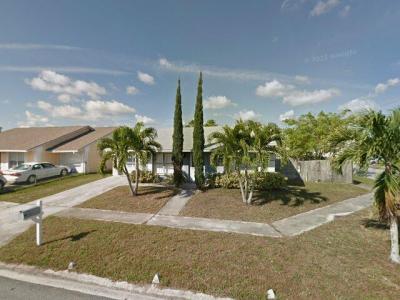 5421 Thurston Ave, Lake Worth, FL 33463