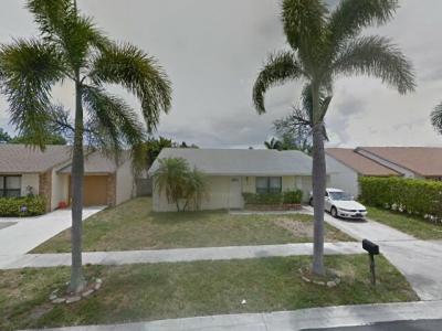 5639 Ithaca Circle E, Lake Worth, FL 33463