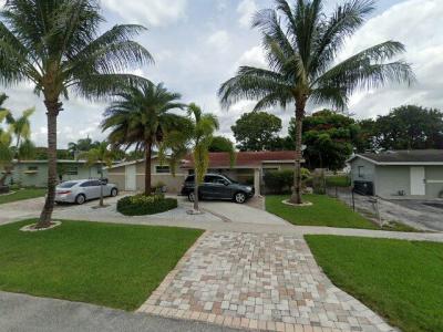 5825 Elder Dr, West Palm Beach, FL 33415