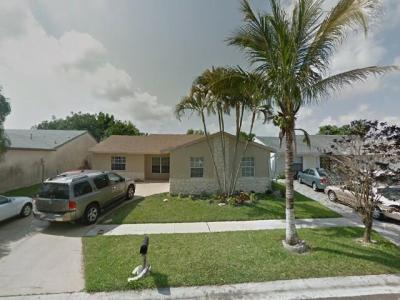 5878 Lincoln Circle West, Lake Worth, FL 33463