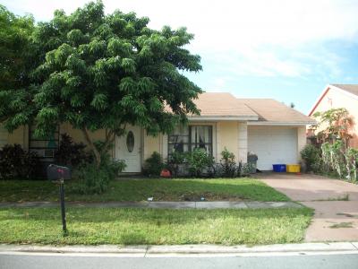 5884 Triphammer Road, Lake Worth, FL 33463