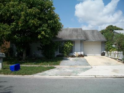 5954 Ithaca Circle West, Lake Worth, FL 33463