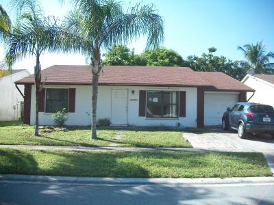 5973 Ithaca Circle West, Lake Worth, FL 33463