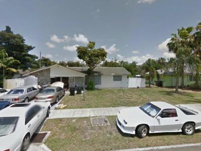 702 Grove Street, Lake Worth, FL 33461