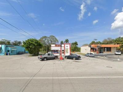 715 East Main Street, Pahokee, FL 33476