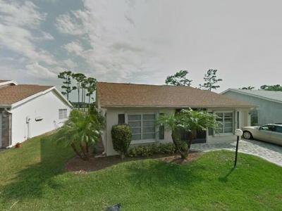 7422 Pineforest Circle West, Lake Worth, FL 33467