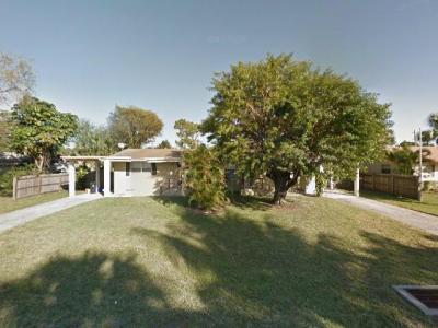 9374 Sun Court, Lake Park, FL 33403